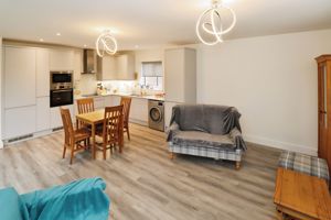 ORCHARD CRESCENT- click for photo gallery